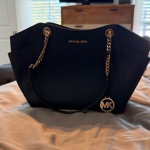 Michael Kors Navy Shoulder Bag with Gold Chain